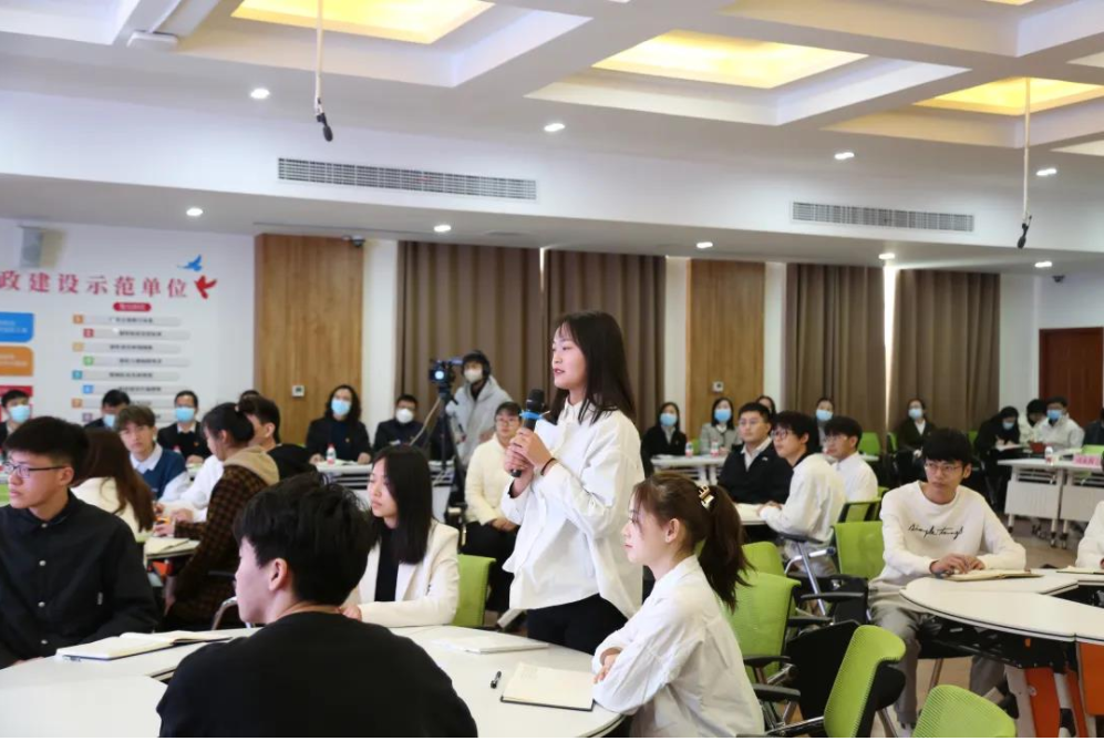 拼了！为了春天的第一节思政课，大中小学齐上阵